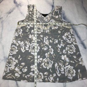 Jack by BB Dakota Grey White Floral Lace Tank Top